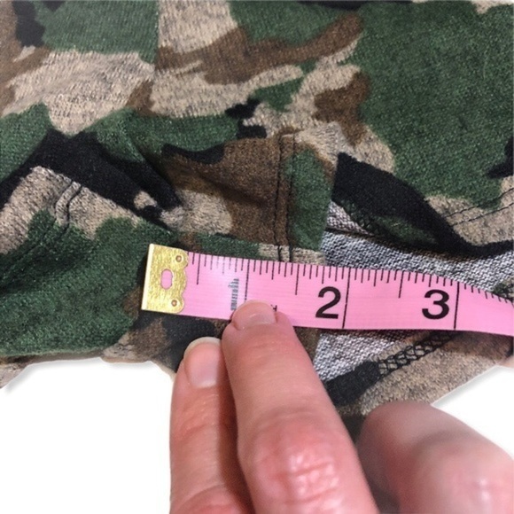NWT Camo Terry Cloth Shorts Athletic Lounge New - Picture 5 of 12